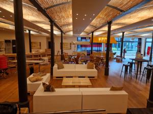 Ascona L-Lehne links 3